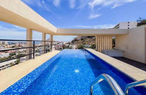 Centro House | Ocean's Point by Baja Toms