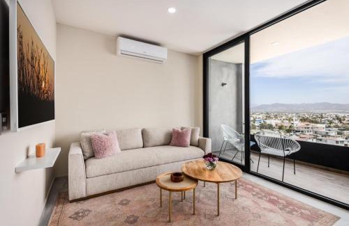 Centro House | Ocean's Point by Baja Toms