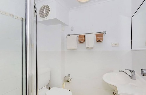 Sawtell Apartment | Ocean Sands 3 is an air conditioned, ground floor, two bedroom unit perfectly located near the beach