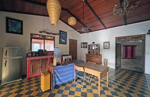 San Juan del Sur House | Ocean View 2 Bedroom, 2 Bath House: 50m2 Deck, hammocks; 300m to Center San Juan