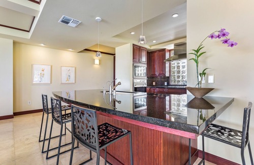 Kamuela Condo | Ocean View Amenity Rich Condo in Mauna Kea Resort