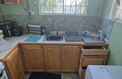 Colonarie Apartment | Ocean View Guest Apt