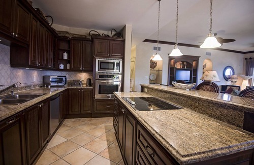 Herradura Condo | Ocean View Luxury Condo next to pool + access to all amenities.