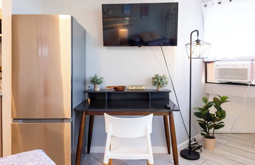 Waikiki Cabin | Ocean View private studio 5min from Ala Moana