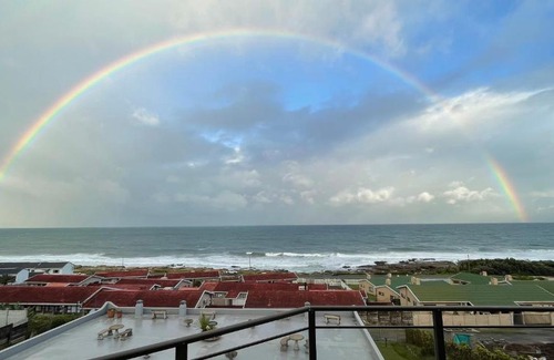 Manaba Beach House | Ocean View