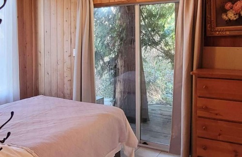 Powell River Cabin | Ocean views 2-bedroom rustic cabin with soaker tub