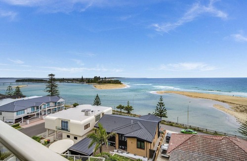 The Entrance Apartment | Ocean Views - Unit 29 - The Entrance