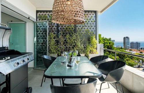 Green Point Apartment | Ocean Vue