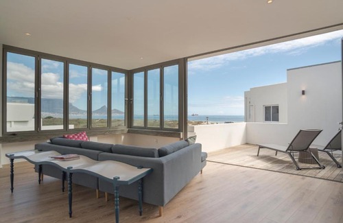 Sunset Beach Apartment | ocean10 Guesthouse