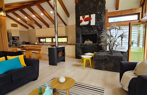 Pucon House | Oceana Suites Vista Quelhue