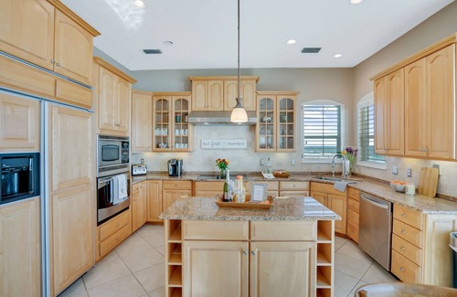 South Ponte Vedra Beach House | Oceanfront! 2 Primary Suites - Secluded Beach - St. Augustine Nights of Lights!