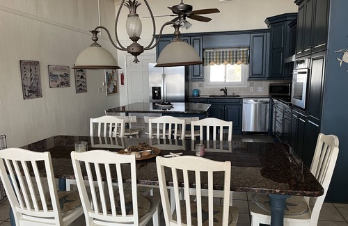 Sunset Beach House | Oceanfront 4 Bedroom Home Great Rates