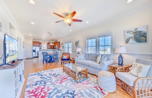 Rodanthe Condo | Oceanfront Condo w/Private Sundeck, Resort Pool, Elevator, and Beach Access