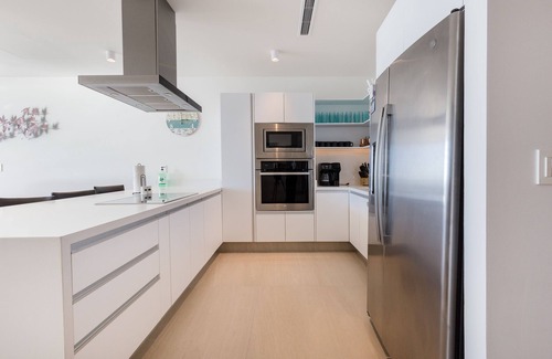 Puerto Penasco Resort | Oceanfront Grandeur: Modern Las Palomas Phase 3 Condo