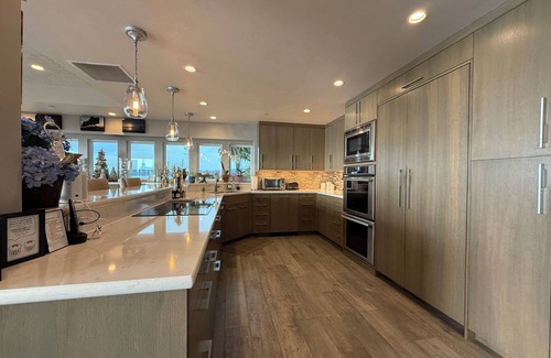 Shell Beach House | Oceanfront Home with Panoramic Views in Shell Beach Monthly Rental