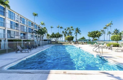 Makaha Condo | Oceanfront Makaha Surfside Amazing Sunsets!