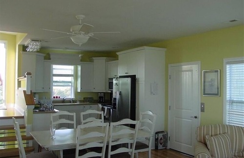 Holden Beach House | Oceanfront, October/November Specials, Priv. Heated Pool, EV charging, Elevator
