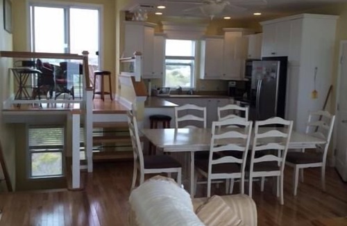 Holden Beach House | Oceanfront, October/November Specials, Priv. Heated Pool, EV charging, Elevator