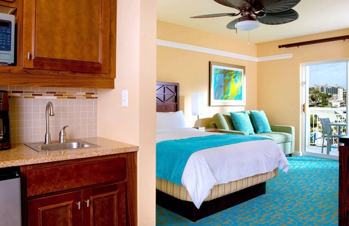 Palm Beach Resort | Oceanfront - Studio - Marriott's Aruba Surf Club - Full Resort Access