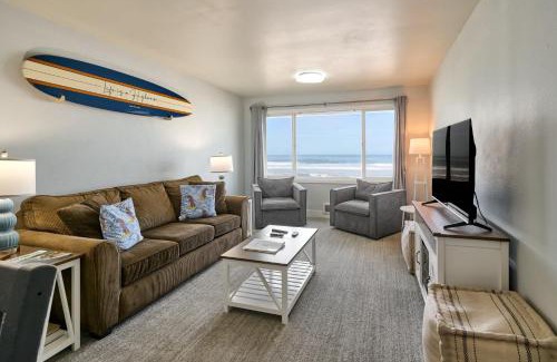 Lincoln City House | Oceanfront Suite - Upper Floor