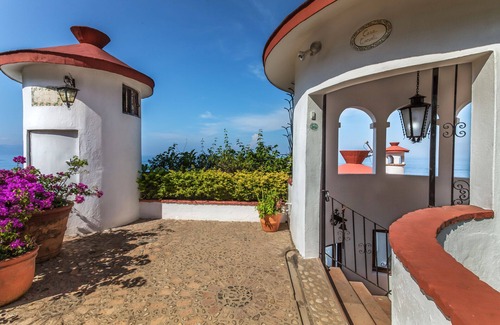 South Shore Hotel Area Villa | Oceanfront Villa - Amazing Views!