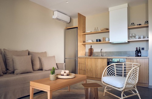 Drosia Villa | Oceanis Luxury Suites - 1 Bedroom Luxury Suite 1, 2 guests