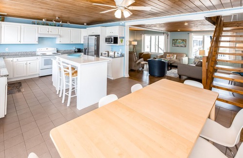 Sandbridge House | Oceanside beach house with private hot tub & pool, spacious deck, games, W/D, AC