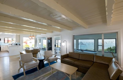 Pismo Beach Hotel | Oceanview Beach House with Family Game Room, Patio with Ocean Views & Fire Pit