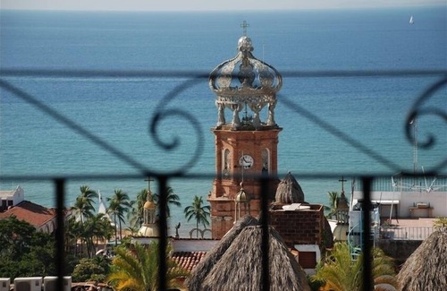 Downtown Puerto Vallarta Villa | October Special- discount of 300.00 on bookings for 06 people