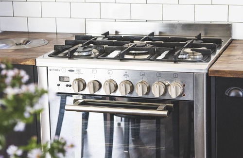 Lue Cottage | Odd Frog Lodges Cottage - a farm stay escape