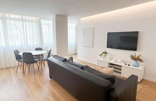 Paco De Arcos Apartment | Oeiras living and work