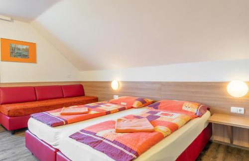 Bisamberg Hotel | OEKOTEL Korneuburg