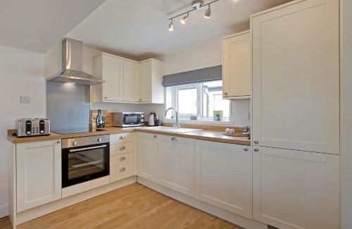 York House | Off-street parking Lower rates for longer lets