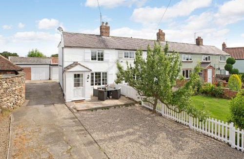 York House | Off-street parking Lower rates for longer lets