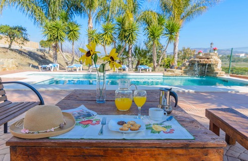Alhaurin el Grande Villa | OFFER! Magnificent Villa for 9 people near the best beaches