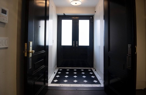 SoHo Apartment | OFFWHITE Townhouse