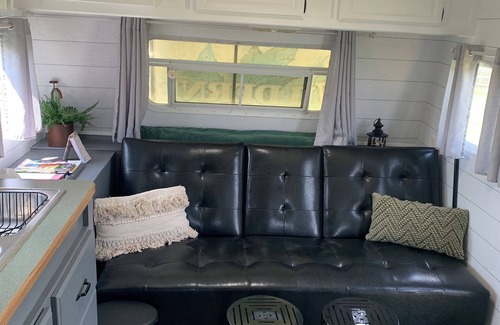 Brownfield House | Ohiopyle & Frank Lloyd lovers tourist dream. Ohiopyle visitors love our camper.