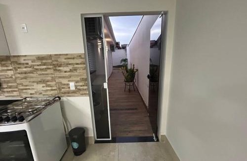 Santa Barbara d'Oeste House | Oka Guaranis - casa aconchegante para grupos c ar condicionado e café da manhã