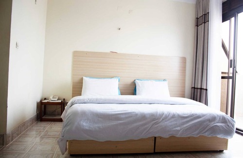 Kigali Hotel | Okapi Hotel
