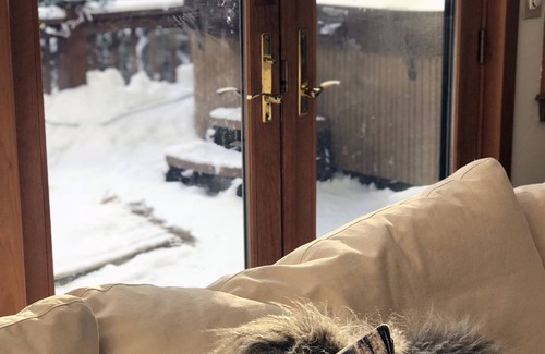 Mount Holly Ski Chalet | Okemo Mt. House Mins. from Jackson Gore HOT tub Billiard sleeps 11-15