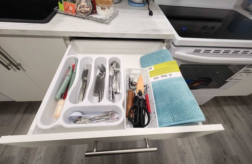 Okotoks House | Okotoks Oasis (Brand new Cosy 1 bedroom basement suite)