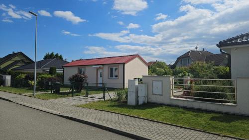 Olsany u Prostejova House | Olšany Home - útulný domek se zahradou a parkováním u Olomouce - house with garden and parking near Olomouc