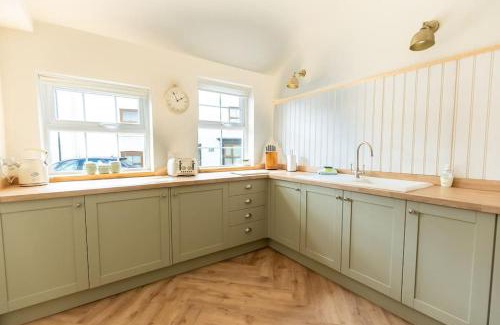 Cark House | OLD BANK HOUSE - Perfect Getaway for Friends & Families