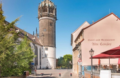Lutherstadt Wittenberg Apartment | Old Canzley - Martin Luther King