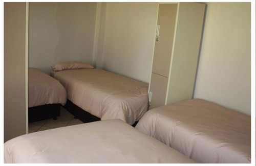 Lephalale Hotel | Old Farmhouse for 3 in Limpopo Province