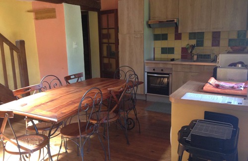 L'Honor-de-Cos Cottage | Old farmhouse in the countryside with private pool for 6-8 people