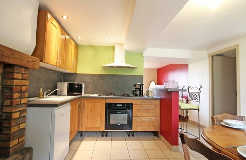 Tinchebray-Bocage Cottage | Old house with pets allowed