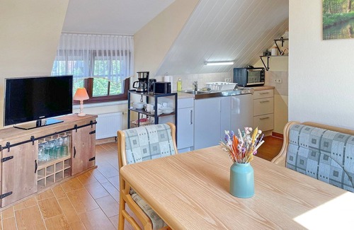 Ragow Apartment | Old oak