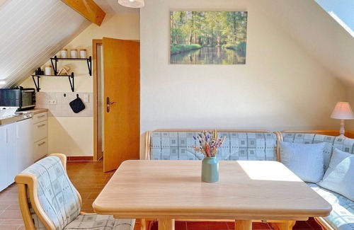 Ragow Apartment | Old oak