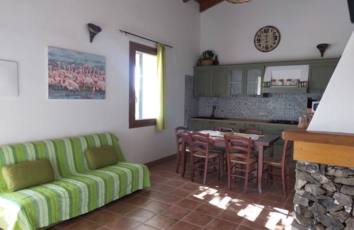 Sassari House | Old renovated farmhouse 300 meters from the sea